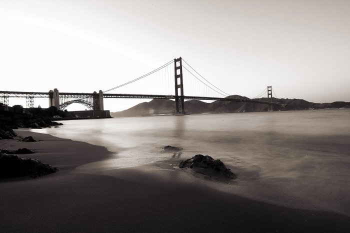 Fototapete Monochrome Landschaft mit der Golden Gate Bridge