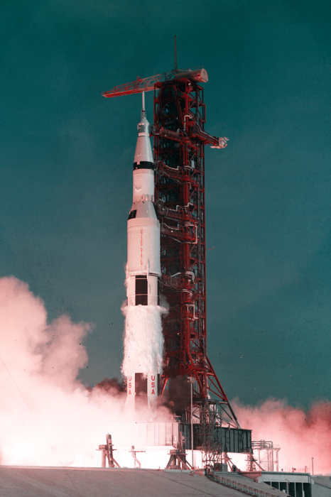 Poster Raketenstart mit starker Rauchentwicklung