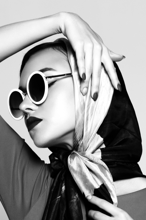 Poster Modeporträt einer Frau im Retro-Stil