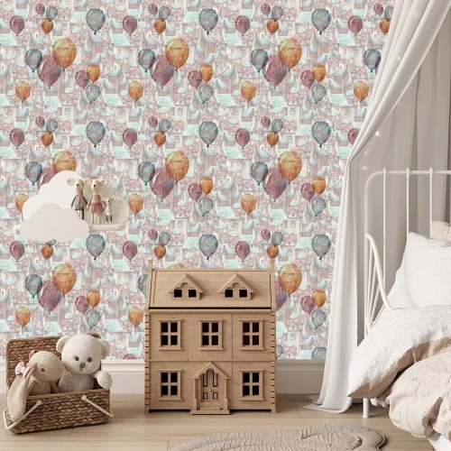 Tapete Ein nahtloses Muster mit einer Aquarellillustration von Ballonen und von einer alten Stadt auf dem Hintergrund. Dächer, europäische Backsteinhäuser und fliegende Ballons - romantisches Märchen.