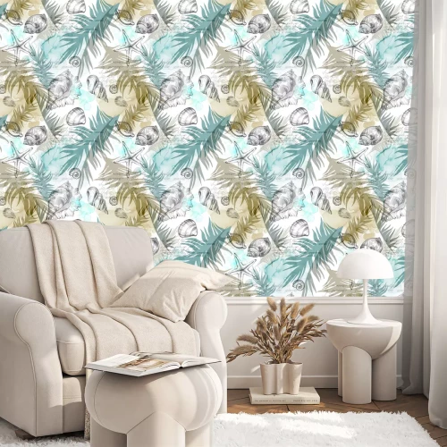 Tapete Aquarell-Muster mit Muscheln vor dem Hintergrund tropischer Blätter