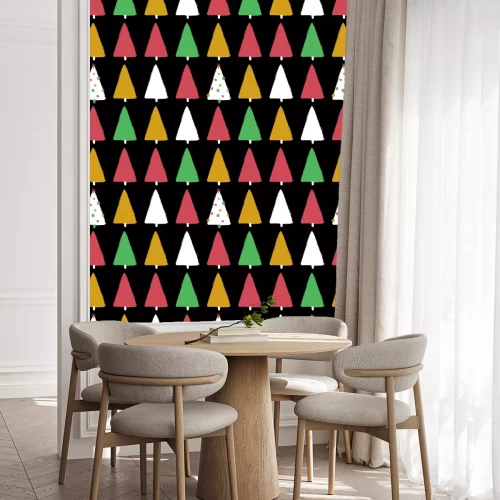 Tapete Dreieckige Bäume auf schwarzem Hintergrund