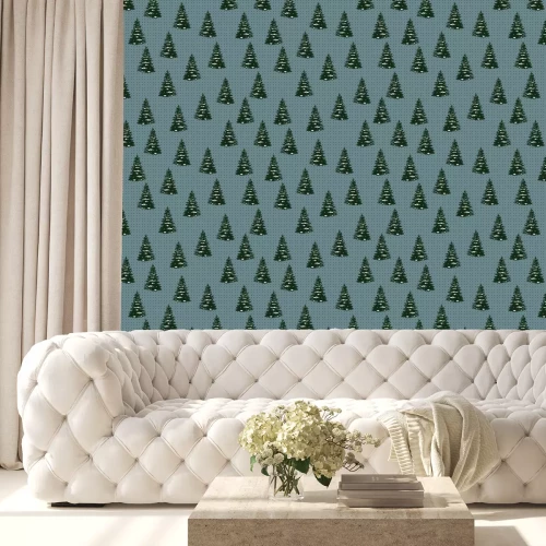 Tapete Schneebedeckte Weihnachtsbäume auf dunklem Hintergrund