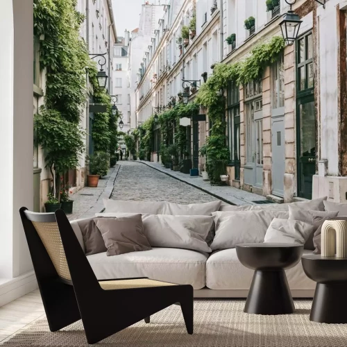 Fototapete Stadthaus in Paris bedeckt mit grünem Efeu