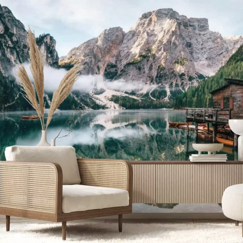 Fototapete Panoramic view of Braies Lake with the hut and boats in Dolomites mountains and Seekofel in the morning, Pragser Wildsee, South Tirol, Italy