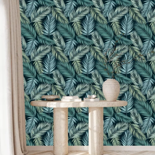 Tapete Palmblätter auf dunklem Hintergrund