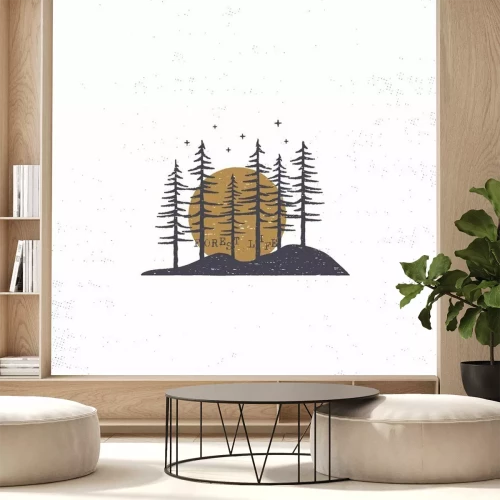 Sticker Hand gezeichneter Wald mit Sonnenkonzept. Strukturierte Illustration der Kiefer mit Sternen. Getrennt auf weißem Hintergrund. Perfekt für Camping, Abenteuer-Logo oder Abzeichen.