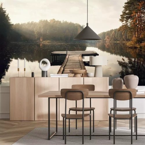 Fototapete Ein Holzsteg an einem See im Herbst