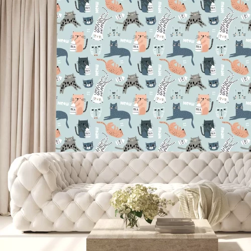 Tapete Liegende und sitzende Katzen mit Milchflaschen