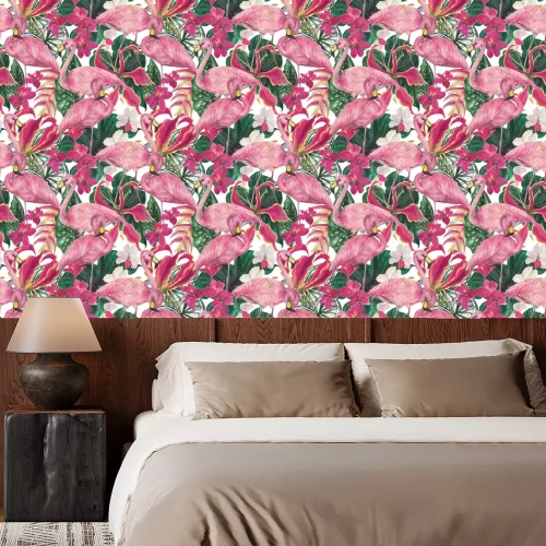 Tapete Rosa Flamingos mit Blumen vor dem Hintergrund der Blätter
