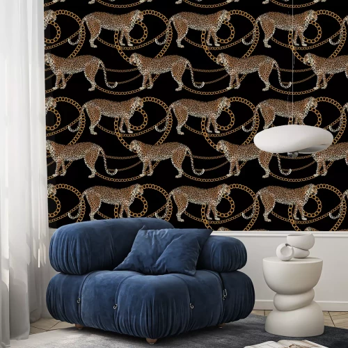 Tapete Leopard seamless pattern. Tiger skin print with gold chain. Animal background. Vector illustration