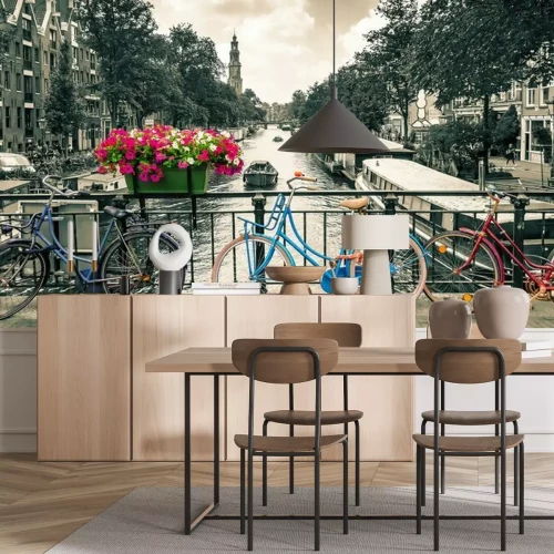 Fototapete Amsterdam - Black and white photo with colored bicycles