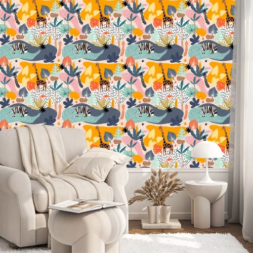 Tapete Buntes Safari-Tiermuster zwischen tropischen Pflanzen