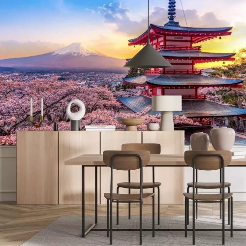 Fototapete Japanisches Haus vor Bergen und Sonnenuntergang