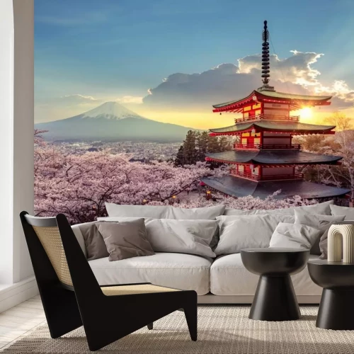 Fototapete Kirschblüten mit japanischem Haus und Bergen