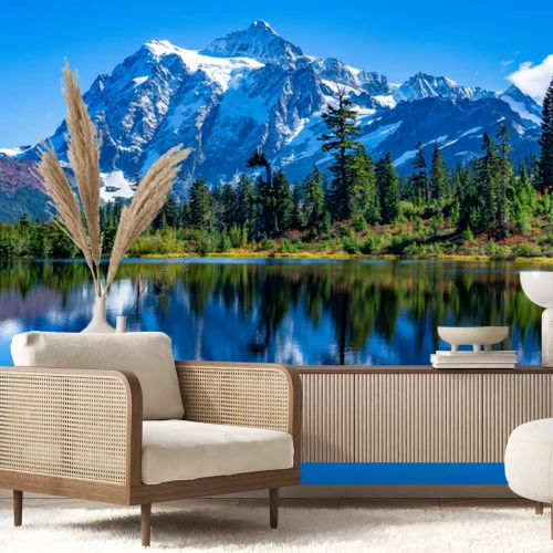 Fototapete Landschaft mit See und Blick auf die Berge