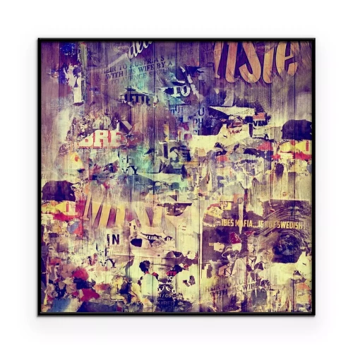 Poster Eine Wand mit alten Grunge-Postern