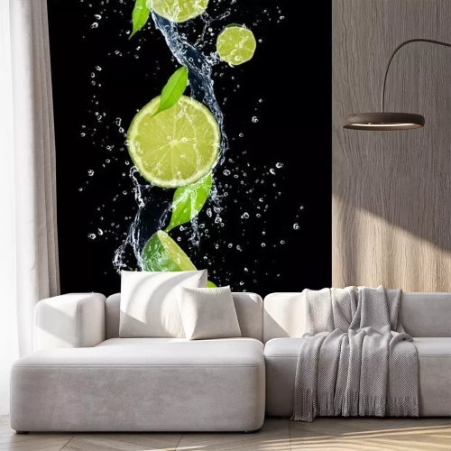 Sticker Limonen im Wasser auf schwarzem Hintergrund