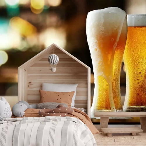 Fototapete Gläser mit Bier und weißem Schaum