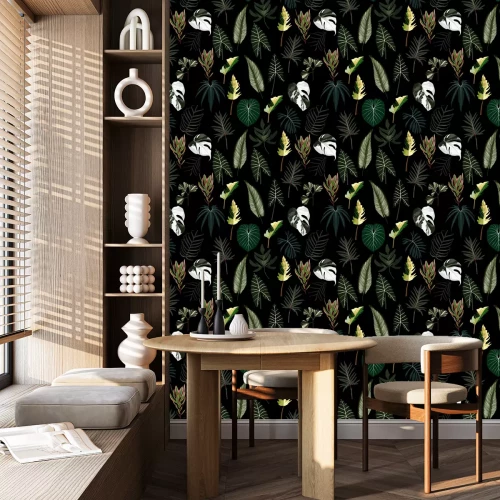 Tapete Exotische Blätter auf schwarzem Hintergrund