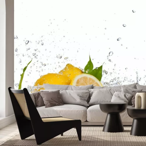 Fototapete Zitrone mit Wassertropfen