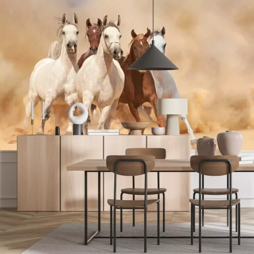 Fototapete In der wüste rennende pferdegruppe