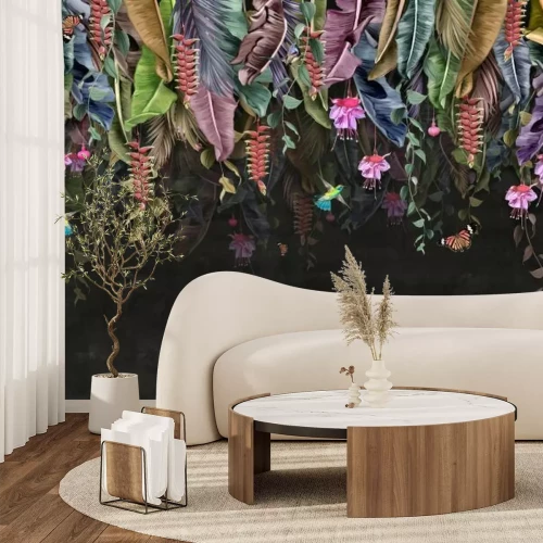 Fototapete Tropische Bananenblätter mit Blumen und Schmetterlingen auf Dunklem Hintergrund