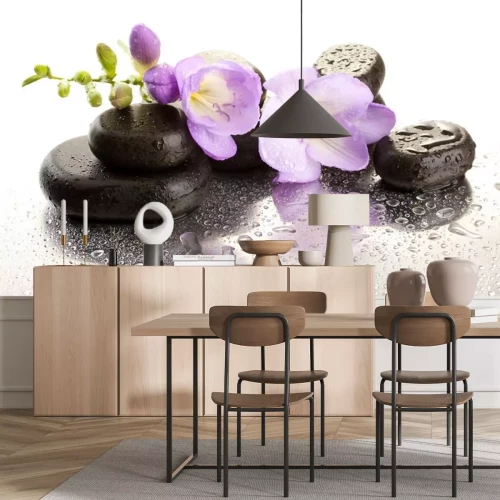 Sticker Spa Steine ​​und lila Blüten, isoliert auf weiß