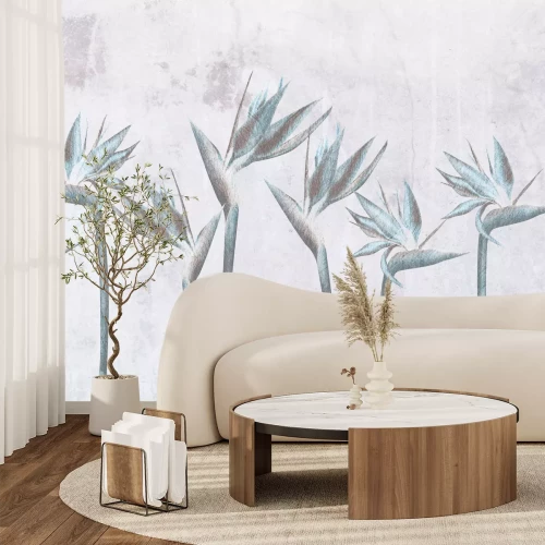 Fototapete Paradiesvogel-Strelitzia blüht auf einem konkreten Hintergrund