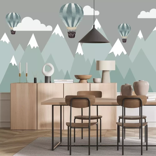 Fototapete Luftballons vor einer Berglandschaft für Kinder