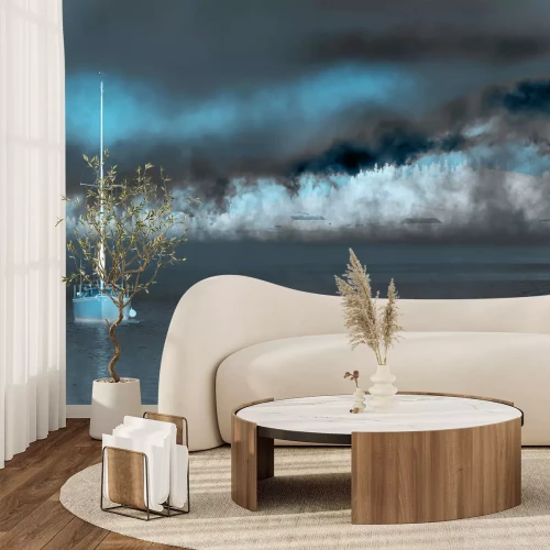 Fototapete Segelboot segelt vor dem Hintergrund eines nebligen Waldes