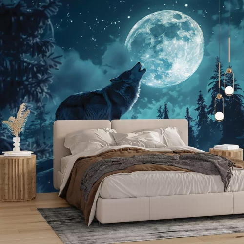 Fototapete Wolf am Berghang zwischen Bäumen und Vollmond