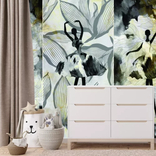 Fototapete Weibliche Ballerina vor einem Blätterhintergrund