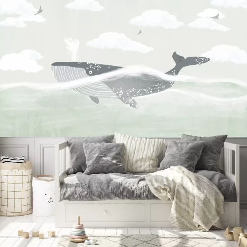Fototapete Wal im Meer vor dem Hintergrund von Wolken und Vögeln
