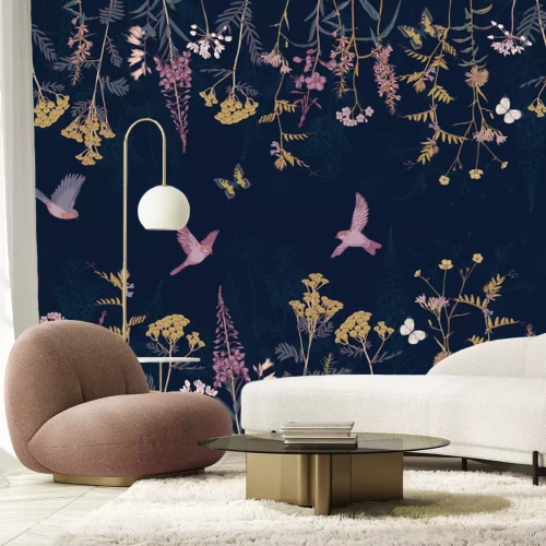 Fototapete Botanisches Pflanzenmotiv mit bunten Blumen, Schmetterlingen und Vögeln