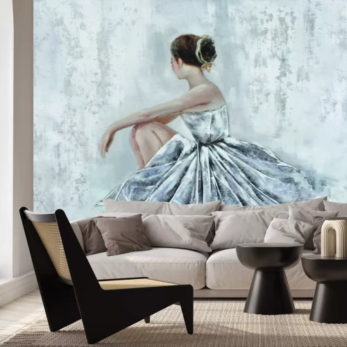 Fototapete Ballerina im weißen Kleid auf Beton