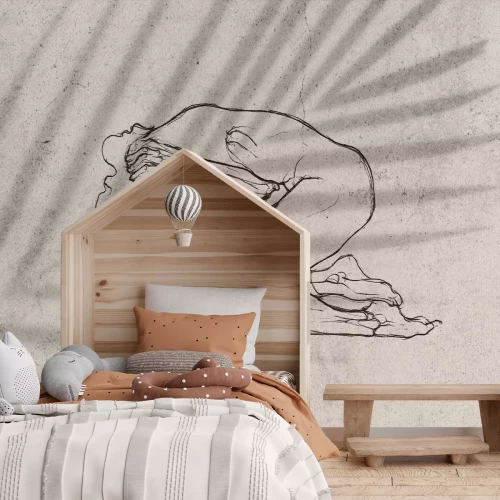 Fototapete Frau liegend vor einem Palmenblatt-Hintergrund