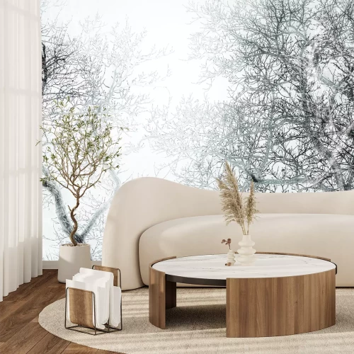 Fototapete Schwarz-weißer Wald mit Blick auf Baumäste