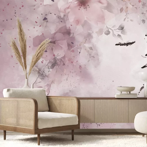 Fototapete Romantisches Porträt einer Frau, umgeben von Aquarellblumen in zartem Rosa