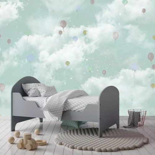 Fototapete Luftballons vor dem Hintergrund von Wolken am Sternenhimmel