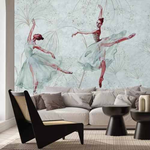 Fototapete Ballerinas, die in schönen Kleidern vor einem Betonhintergrund tanzen