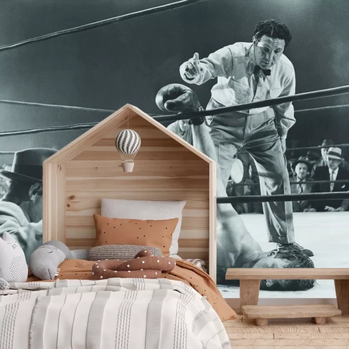 Fototapete Schiedsrichter zählt einen männlichen Boxer