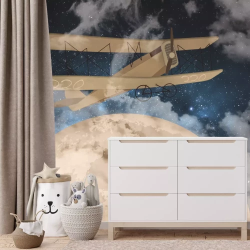 Fototapete Fliegendes Flugzeug vor nebligem Himmel