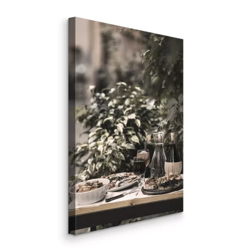 Bild Mediterrane Gerichte in einem Restaurant am Meer