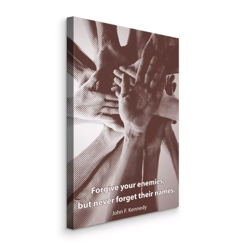 Bild Ineinander verschränkte Hände als Symbol der Beziehung