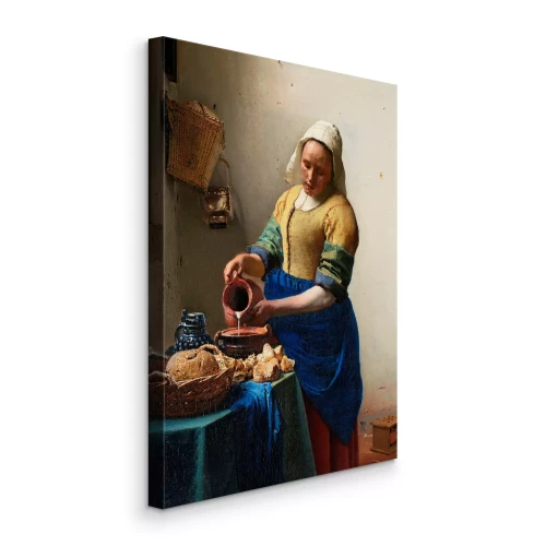 Bild Ein Dorfmädchen gießt Milch in eine Tonschale.