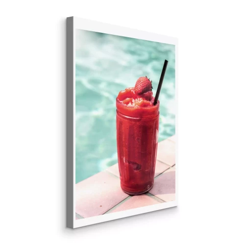 Bild Sommerlicher Erdbeercocktail am Pool