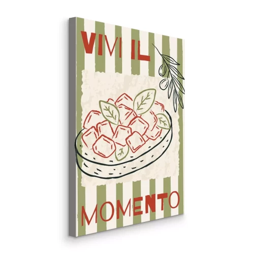 Bild Sommerlicher Tomatensalat auf gestreiftem Hintergrund