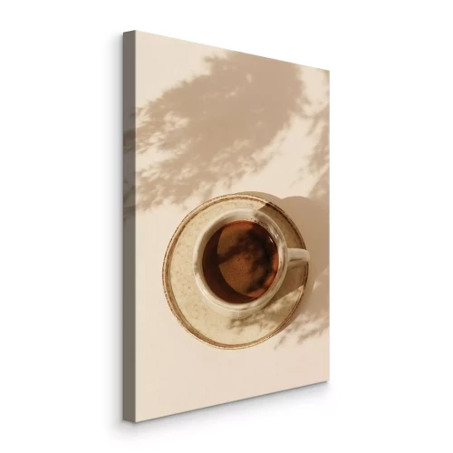 Bild Eine elegante Keramiktasse mit aromatischem Kaffee