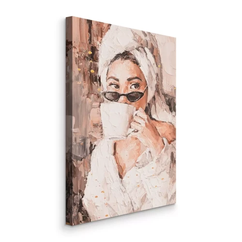 Bild Der Morgen einer Frau nach einem Bad mit Kaffee